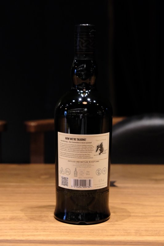 画像2: アードベッグ TEN カスクストレングス(Ardbeg TEN CASK STRENGTH) (2)